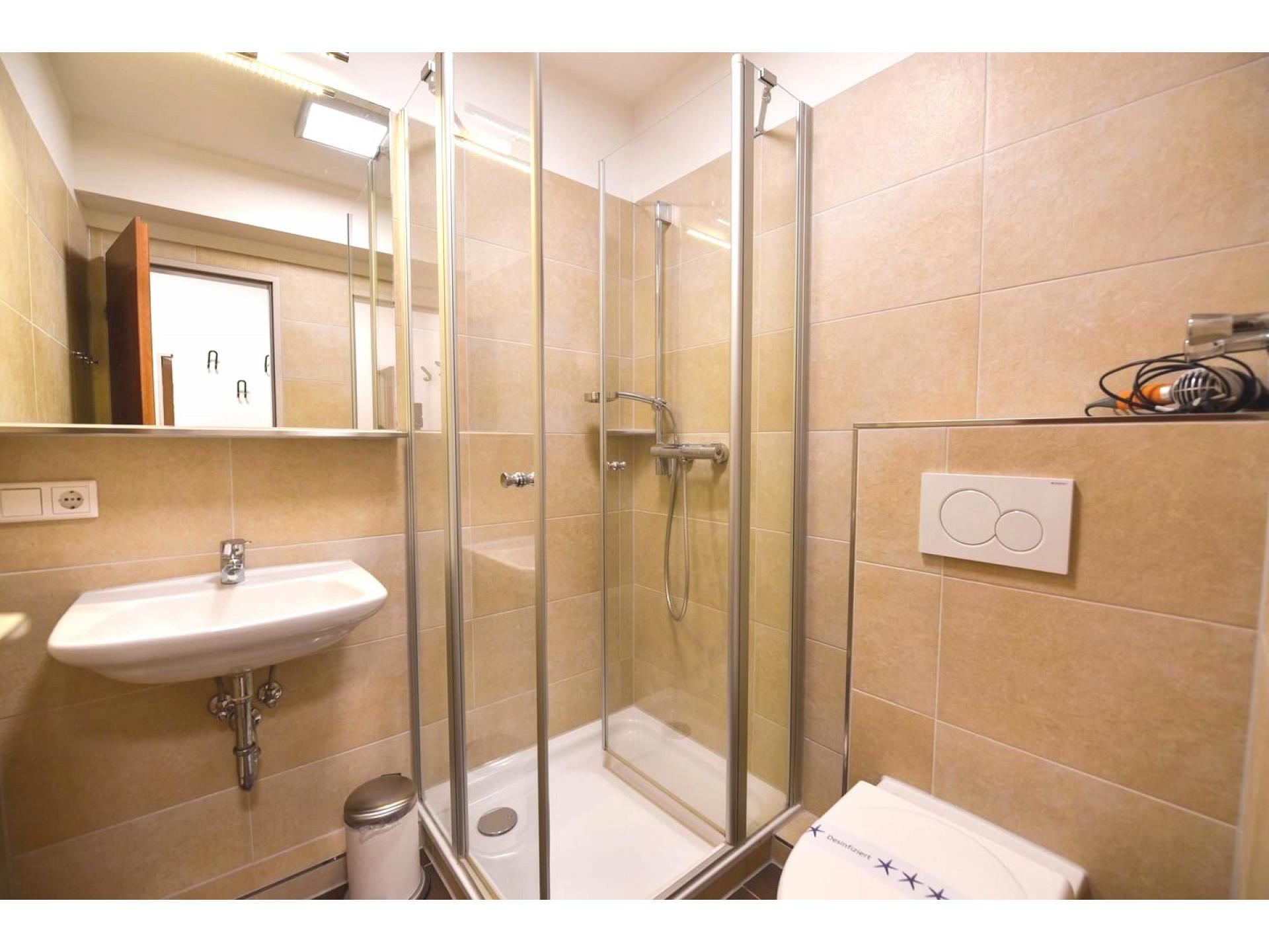 Ferienwohnung  NW 27 mit Balkon Foto 12