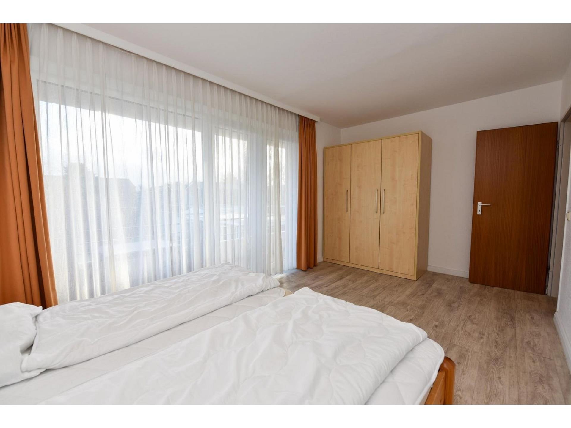 Ferienwohnung  NW 27 mit Balkon Foto 6
