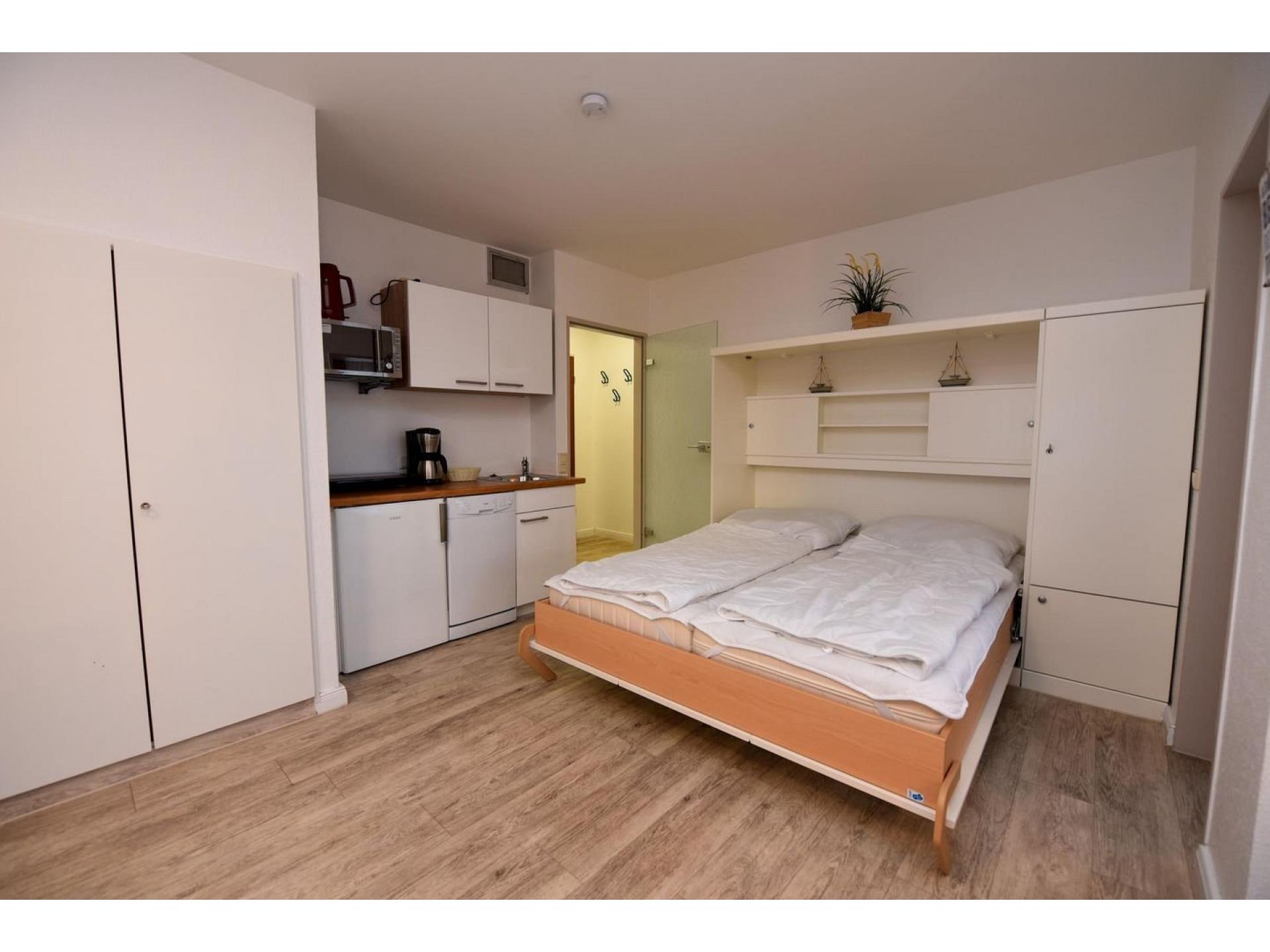 Ferienwohnung  NW 27 mit Balkon Foto 8