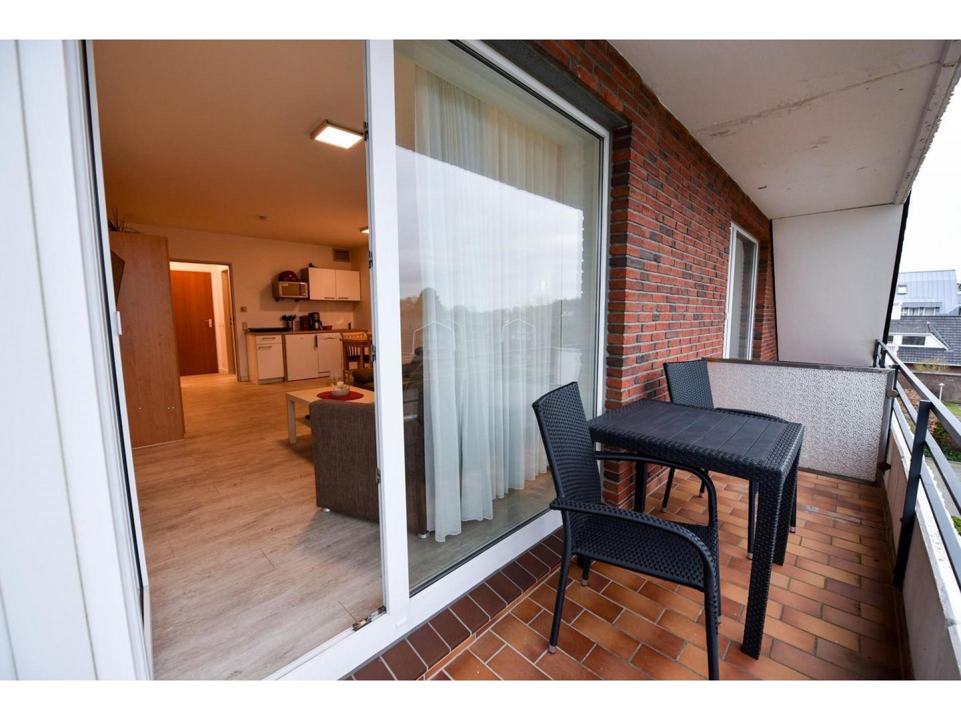 Ferienwohnung  NW 38 mit Balkon Foto 9